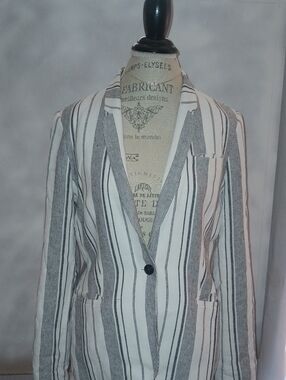 Calvin Klein White and Black Vertical Stripe Blazer